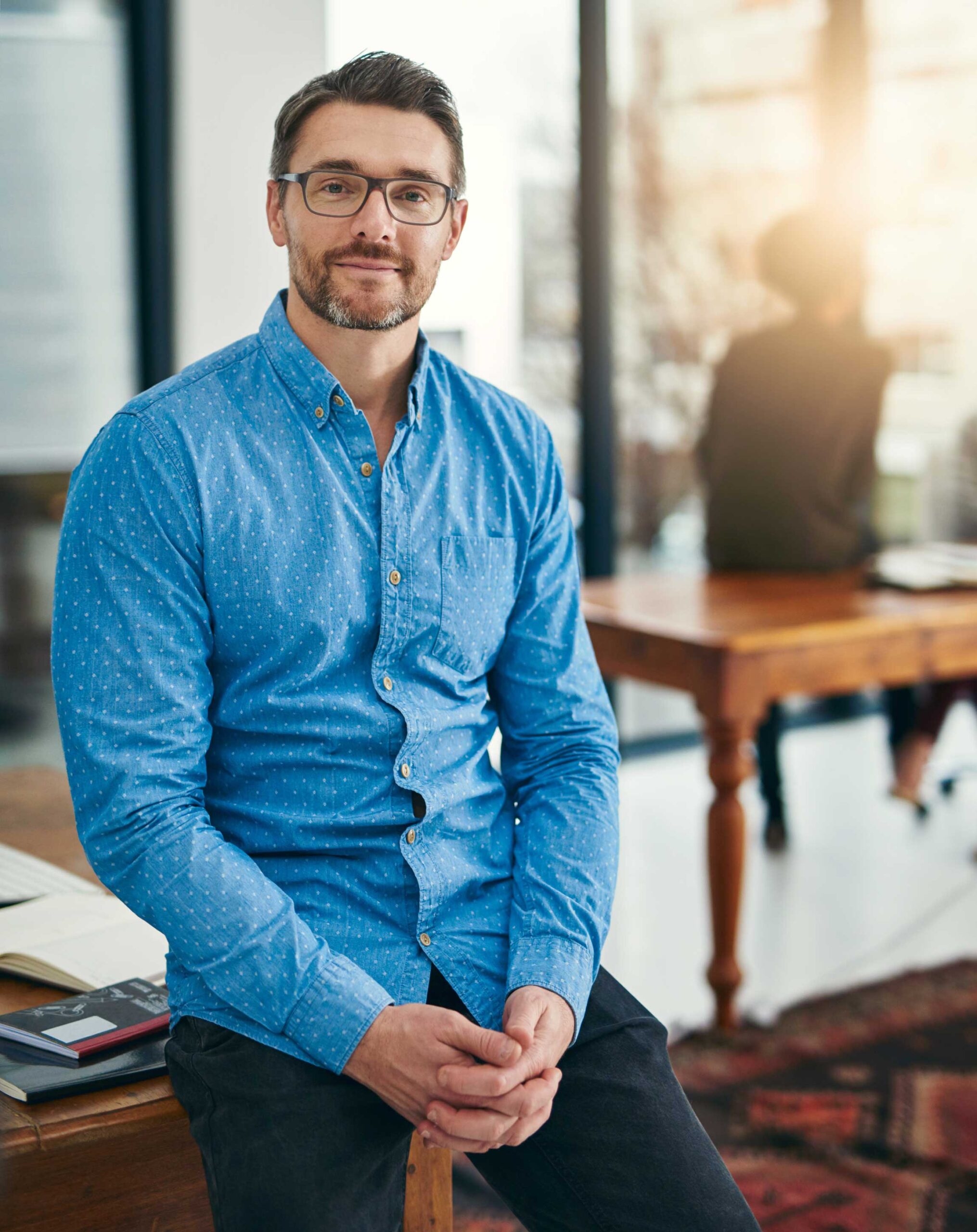 male professional at his job during flexible IOP substance abuse treatment